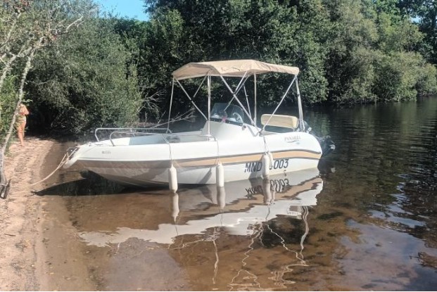 A vendre : Bateau Aquamar Panaria 460  + moteur Evinrude 50cv